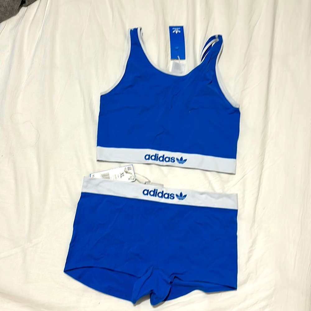 Adidas Lounge Set